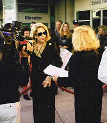 Dee Dee Hanson, Woman, and Photographer
